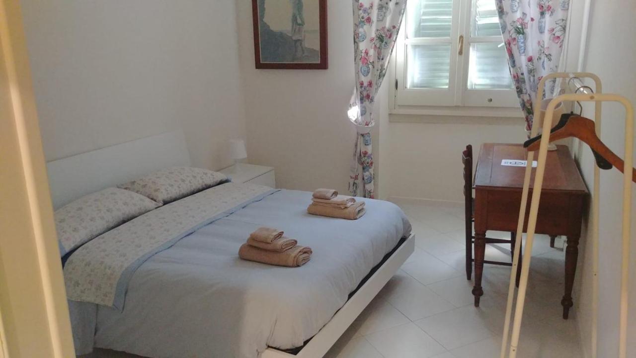 דירות קליארי Casa Jacaranda מראה חיצוני תמונה
